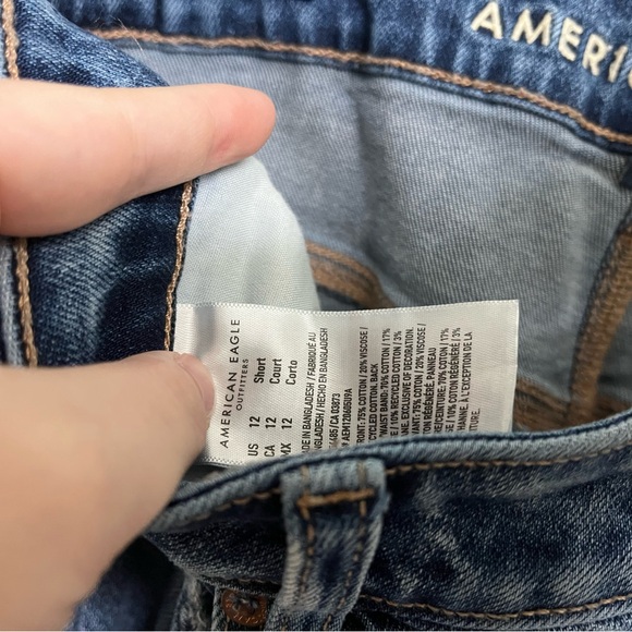 American Eagle mom jeans - Picture 4 of 5